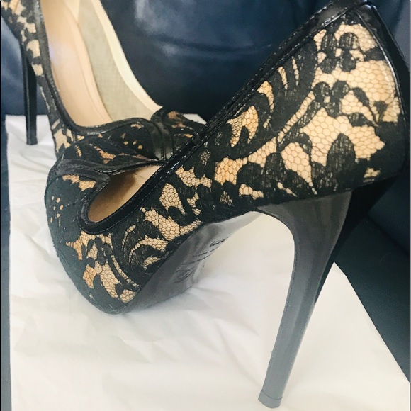 🌹ALEXANDER McQUEEN ( Rare  Lace pumps size 36 1/2. Luxury vintage - Picture 3 of 9